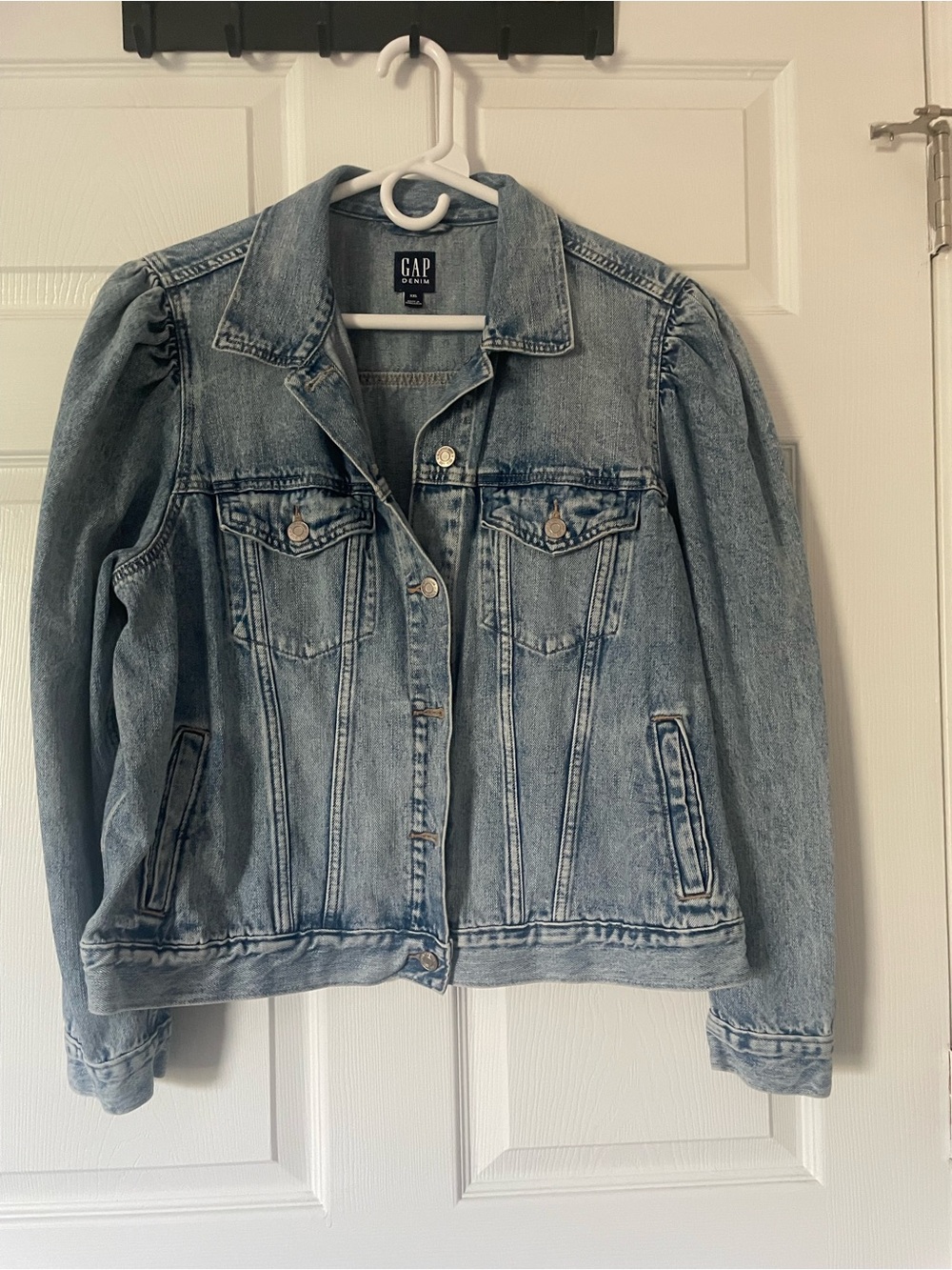 GAP Light Blue Subtle Puff Sleeve Denim Jacket
